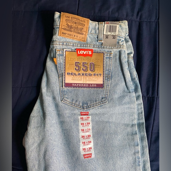 Vintage Levi’s jeans 550 orange tab. 36 width 30 Length